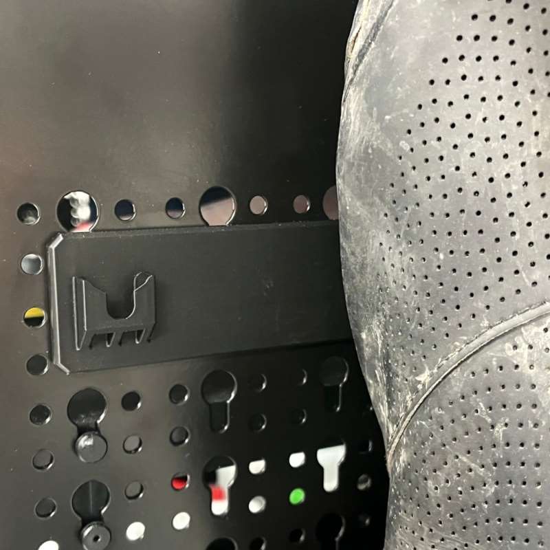 Wall Mount Storage Base Holder - Cycling Gear Wall Hanger 评论和价格